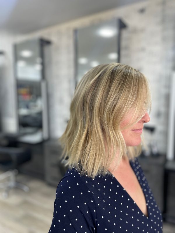 Koyu bob renk kontrast